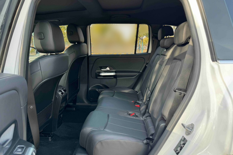 Mercedes-Benz EQB Class 2024 #13 Mercedes-Benz EQB Class 2024 car image #13