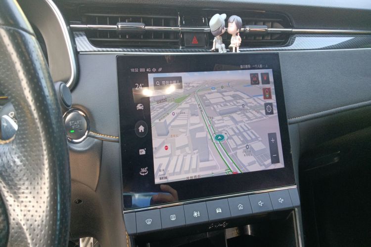 MG 6 New Energy 2020 car image #13