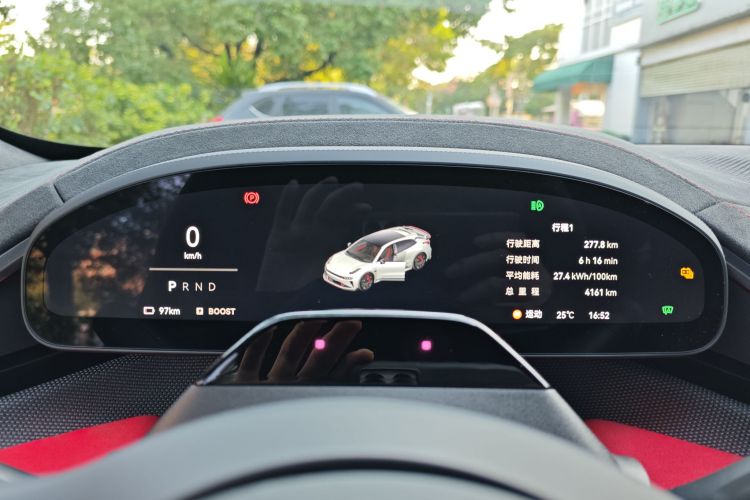 极氪 极氪001 FR 2025 汽车图片 #13