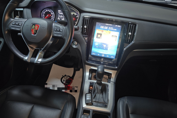 Roewe RX5 New Energy 2018 изображение автомобиля #13