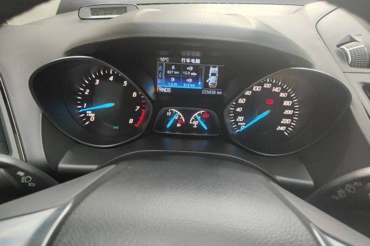 Ford Kuga 2014 car image #13