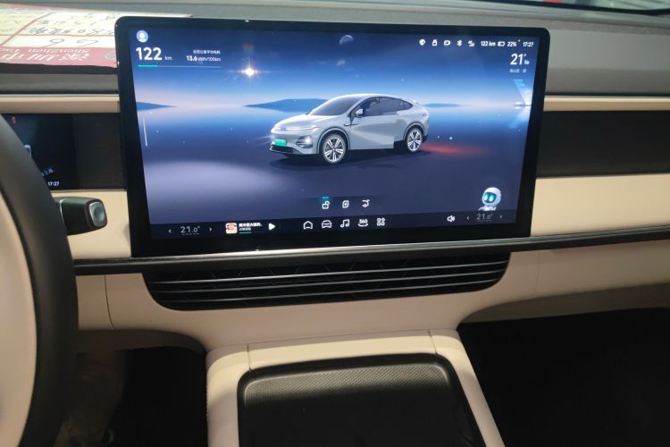 Xpeng G6 2024 immagine di auto #13