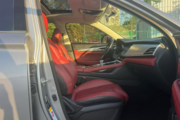 Changan CS85 Coupe 2019 #13 Changan CS85 Coupe 2019 car image #13