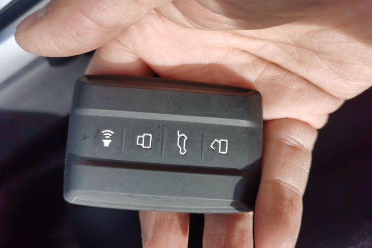 Tank 400 2024 صورة سيارة #13