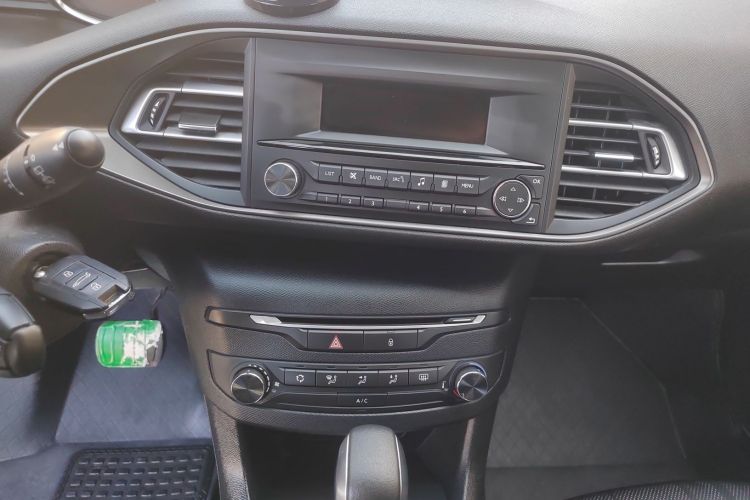 标致 标致308S 2017 汽车图片 #13