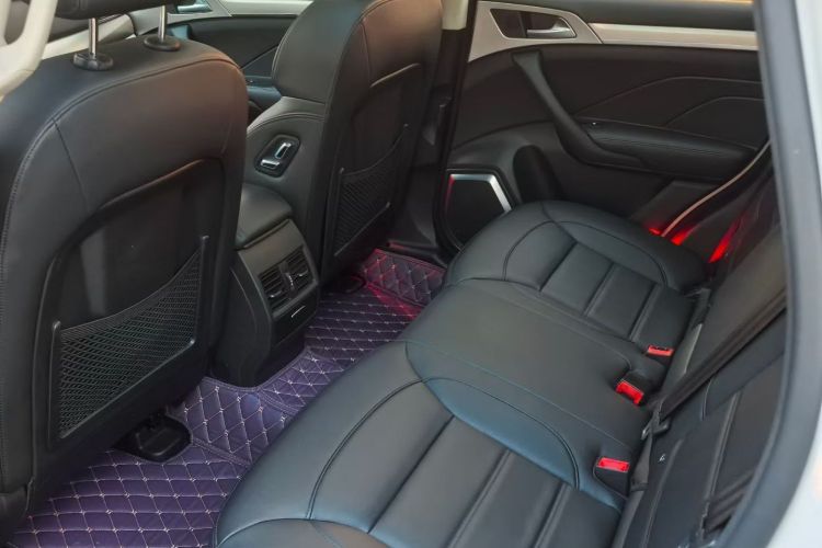 Haval H7 2017 car image #13