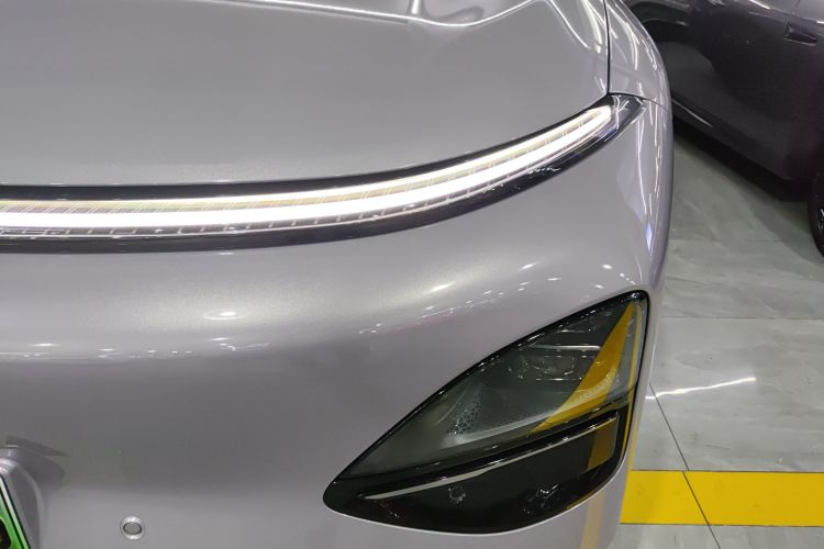 Xpeng G6 2025 صورة سيارة #13