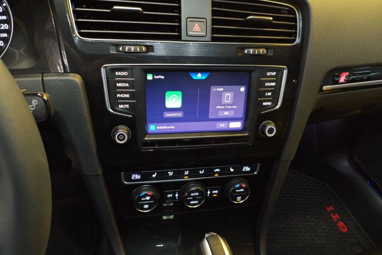 Volkswagen GolfGTI 2015 #13 Volkswagen GolfGTI 2015 car image #13