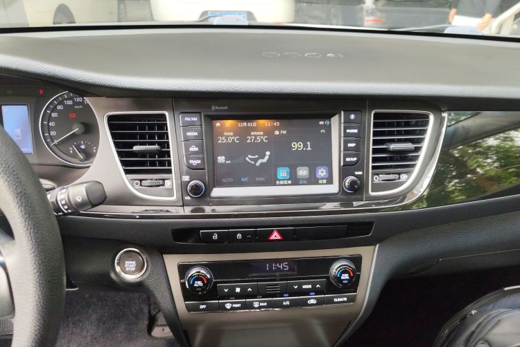 Hyundai Mistra 2016 #13 Hyundai Mistra 2016 car image #13