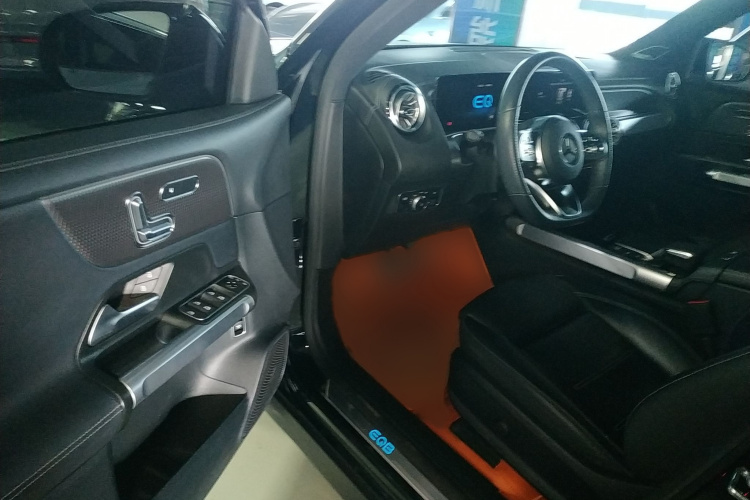 Mercedes-Benz EQB Class 2023 #13 Mercedes-Benz EQB Class 2023 car image #13