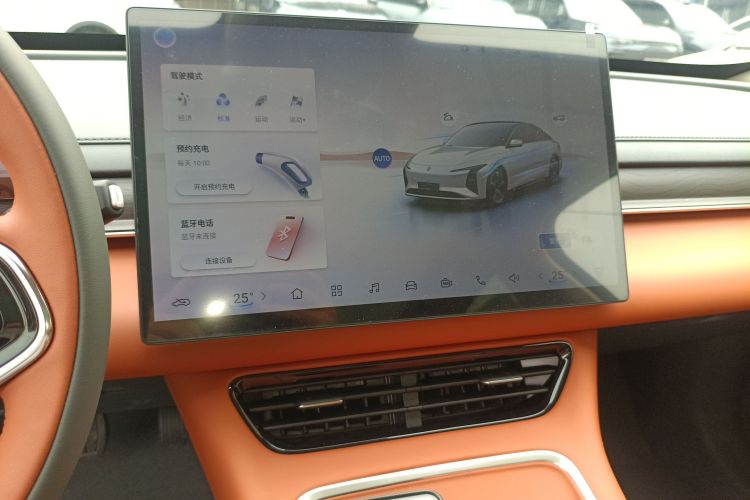 Forthing S7 2025 صورة سيارة #13