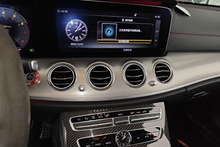 Mercedes-Benz E AMG 2017 صورة سيارة #13