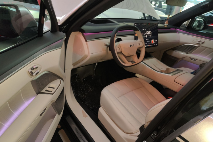 2025 image de voiture #13