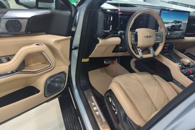 FangChengBao Leopard 8 2024 car image #13