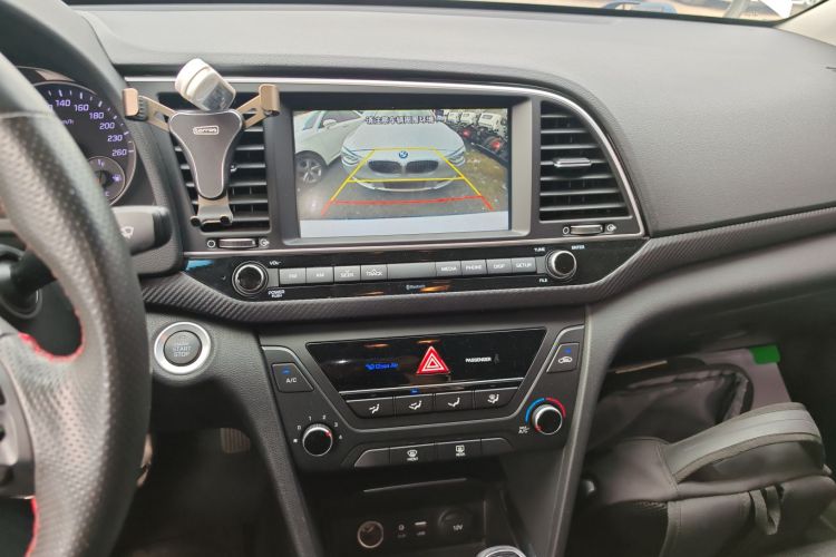 Hyundai Elantra AD 2019 car image #13