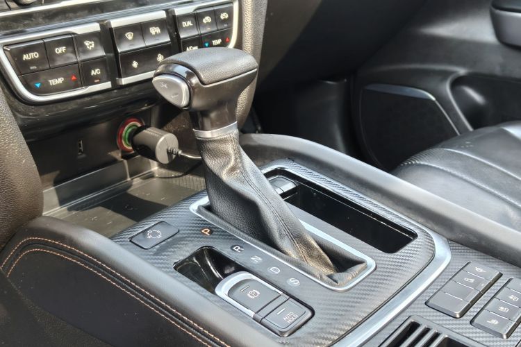 GAC Trumpchi GS7 2018 #13 GAC Trumpchi GS7 2018 car image #13