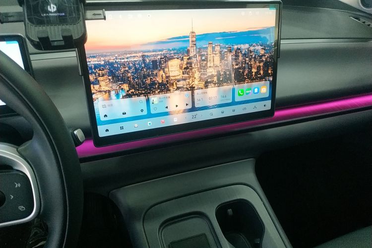 零跑汽车 零跑C10 2025 汽车图片 #13