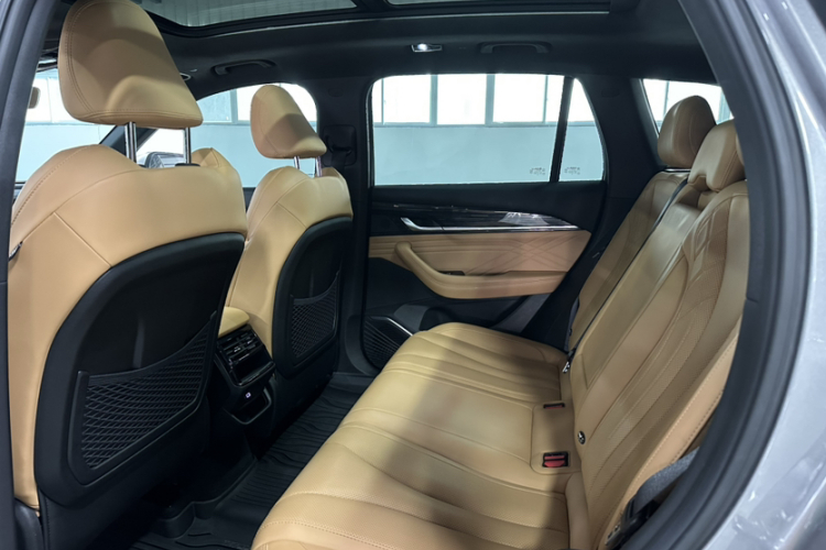GEELY 2024 #13 GEELY 2024 image de voiture #13