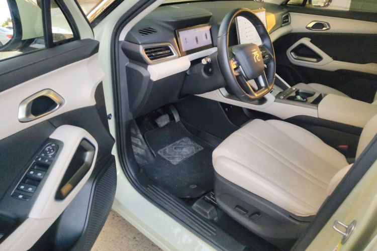 BYD YuanUP 2025 car image #13