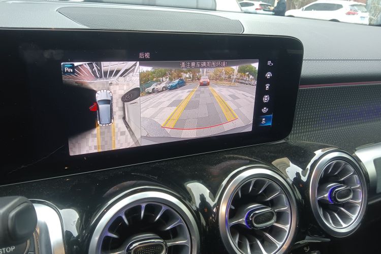 Mercedes-Benz EQB Class 2022 #13 Mercedes-Benz EQB Class 2022 car image #13