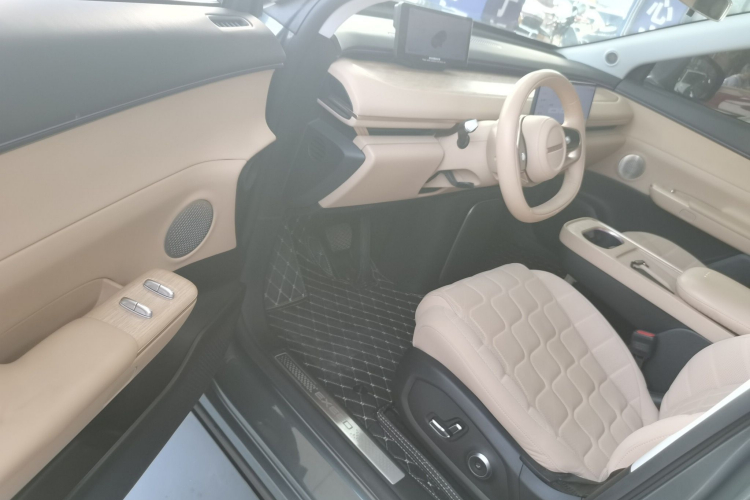 Exceed Stellar Era ET 2024 car image #13