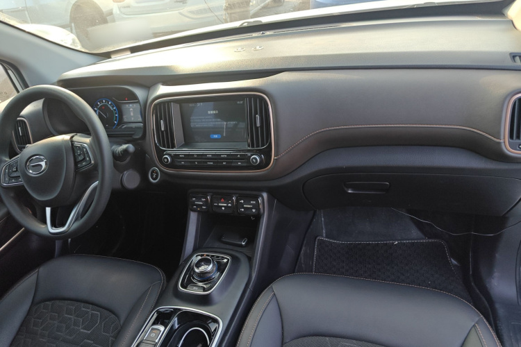 GAC Qizhi EV 2019 #13 GAC Qizhi EV 2019 car image #13