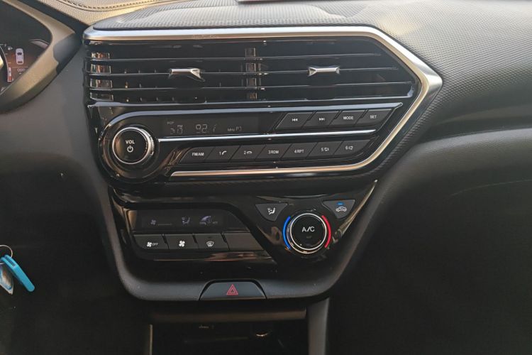 Changan 2021 #13 Changan 2021 car image #13