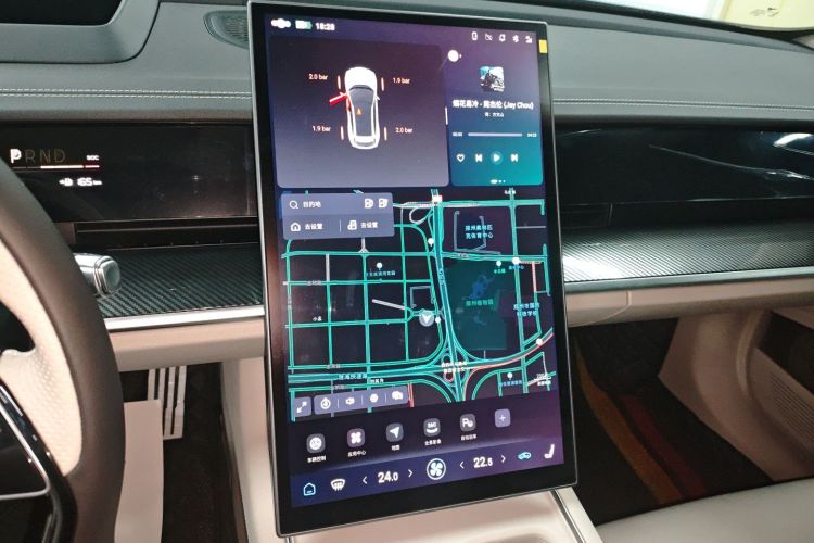 哪吒汽车 哪吒S猎装 2025 汽车图片 #13