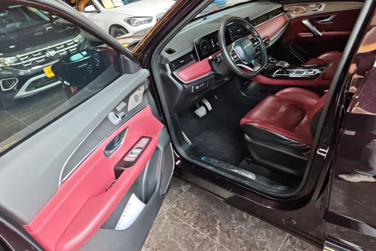 X70 PLUS 2021 car image #13