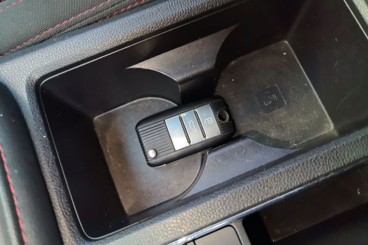 MG 6 2020 car image #13
