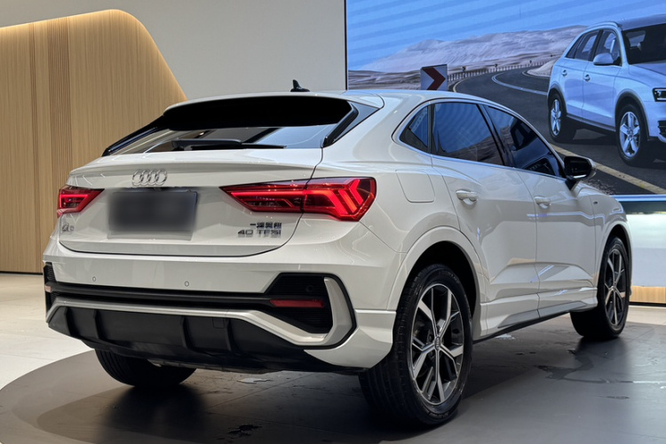 Audi Q3 Sportback 2021 car image #13