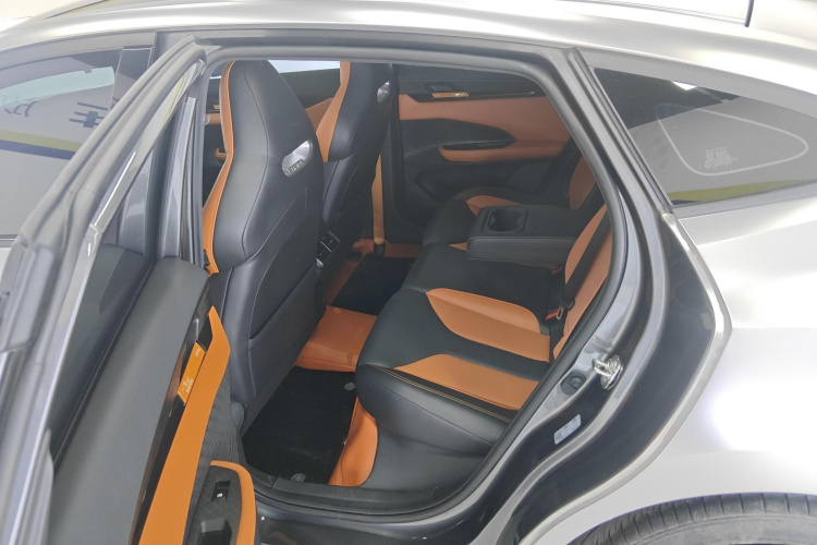 长安 长安UNI-V 2024 汽车图片 #13