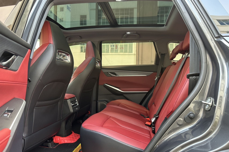 Changan CS75 Plus 2023 immagine di auto #13