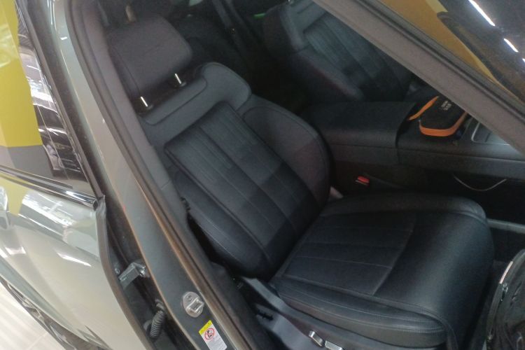 FangChengBao Tiger 7 2025 car image #13