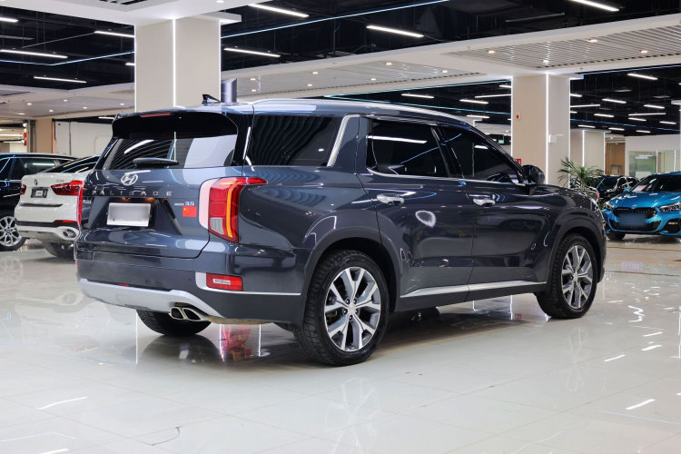 Hyundai Palisade 2021 car image #13