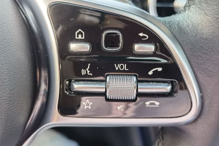 Mercedes-Benz GLC Coupe 2023 imagem de carro #13