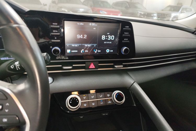 Hyundai Elantra 2020 car image #13