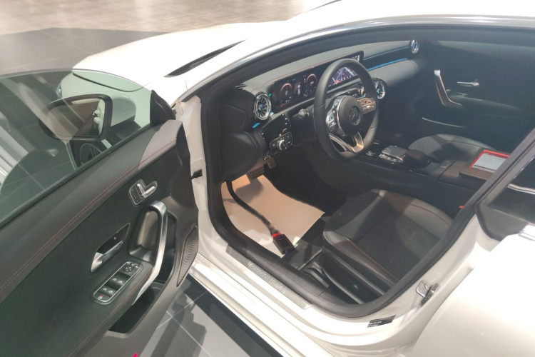 Mercedes-Benz CLA Class (Imported) 2023 #13 Mercedes-Benz CLA Class (Imported) 2023 car image #13