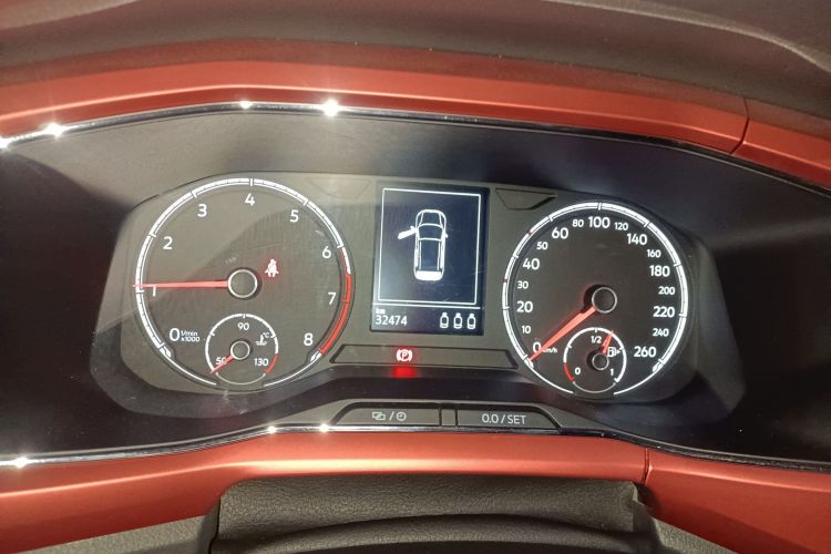 Volkswagen T-Cross 2019 #13 Volkswagen T-Cross 2019 car image #13
