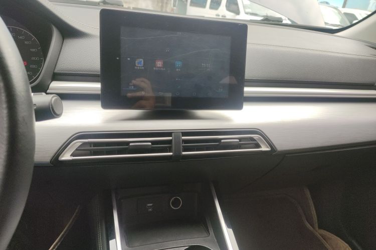 BYD Qin New Energy 2021 #13 BYD Qin New Energy 2021 car image #13