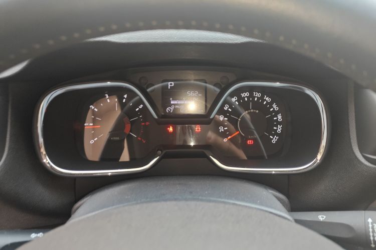 Citroen C4 C-Quatre 2016 #13 Citroen C4 C-Quatre 2016 car image #13