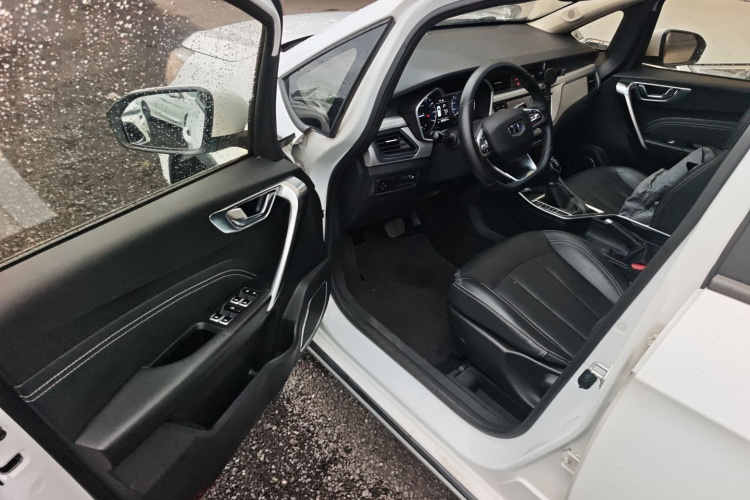 Vision X3 2019 car image #13