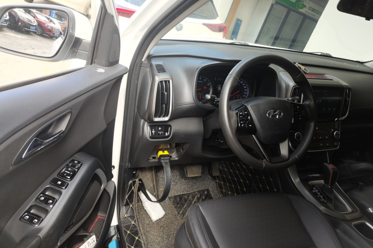 Hyundai ix35 2018 #13 Hyundai ix35 2018 صورة سيارة #13
