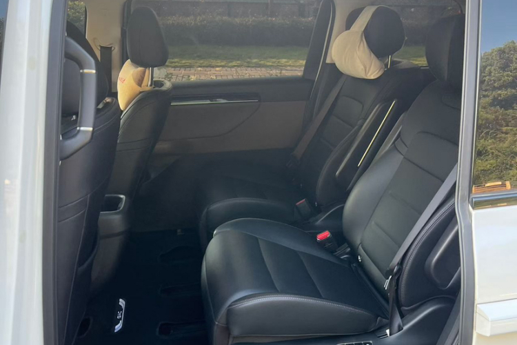 GAC Trumpchi E8 New Energy 2023 car image #13