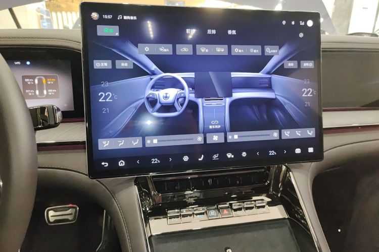 Denza Z9 2024 immagine di auto #13