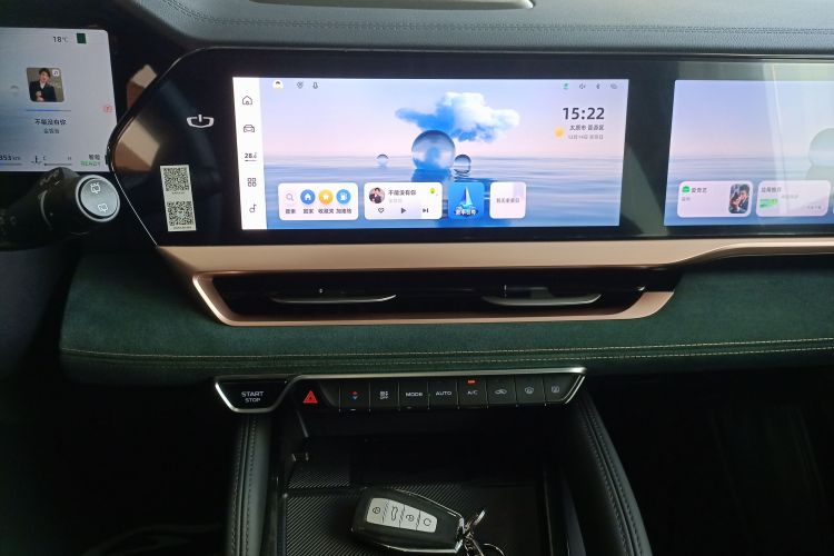 GEELY Monjaro 2025 car image #13