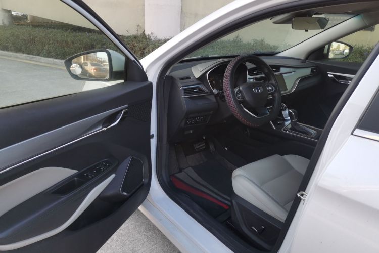 GEELY Binray 2018 car image #13