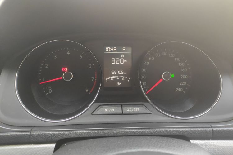 Volkswagen Gran Lavida 2017 immagine di auto #13