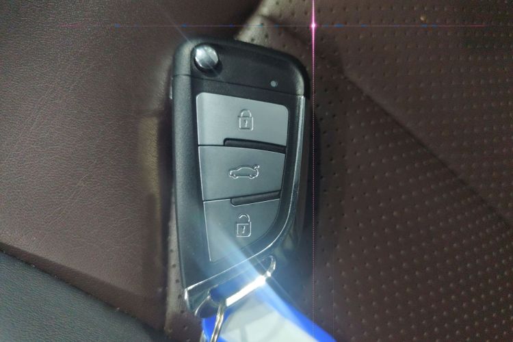 Changan CS15 2019 car image #13