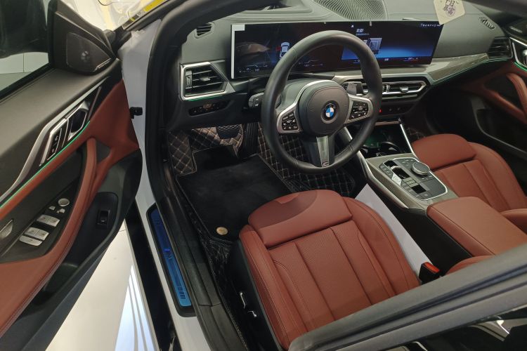 BMW 4 Series 2024 car image #13